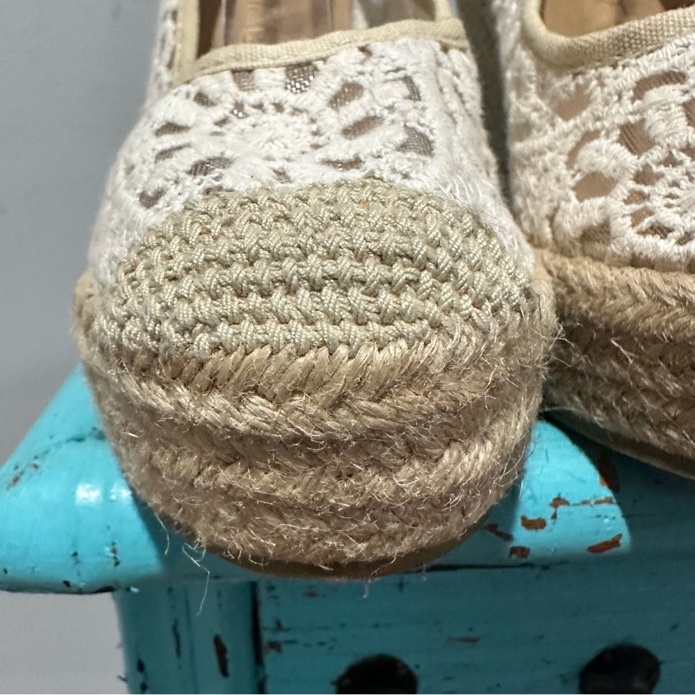 Groove Footwear Natural Crochet Bestie Espadrille Size 8 - Picture 3 of 15
